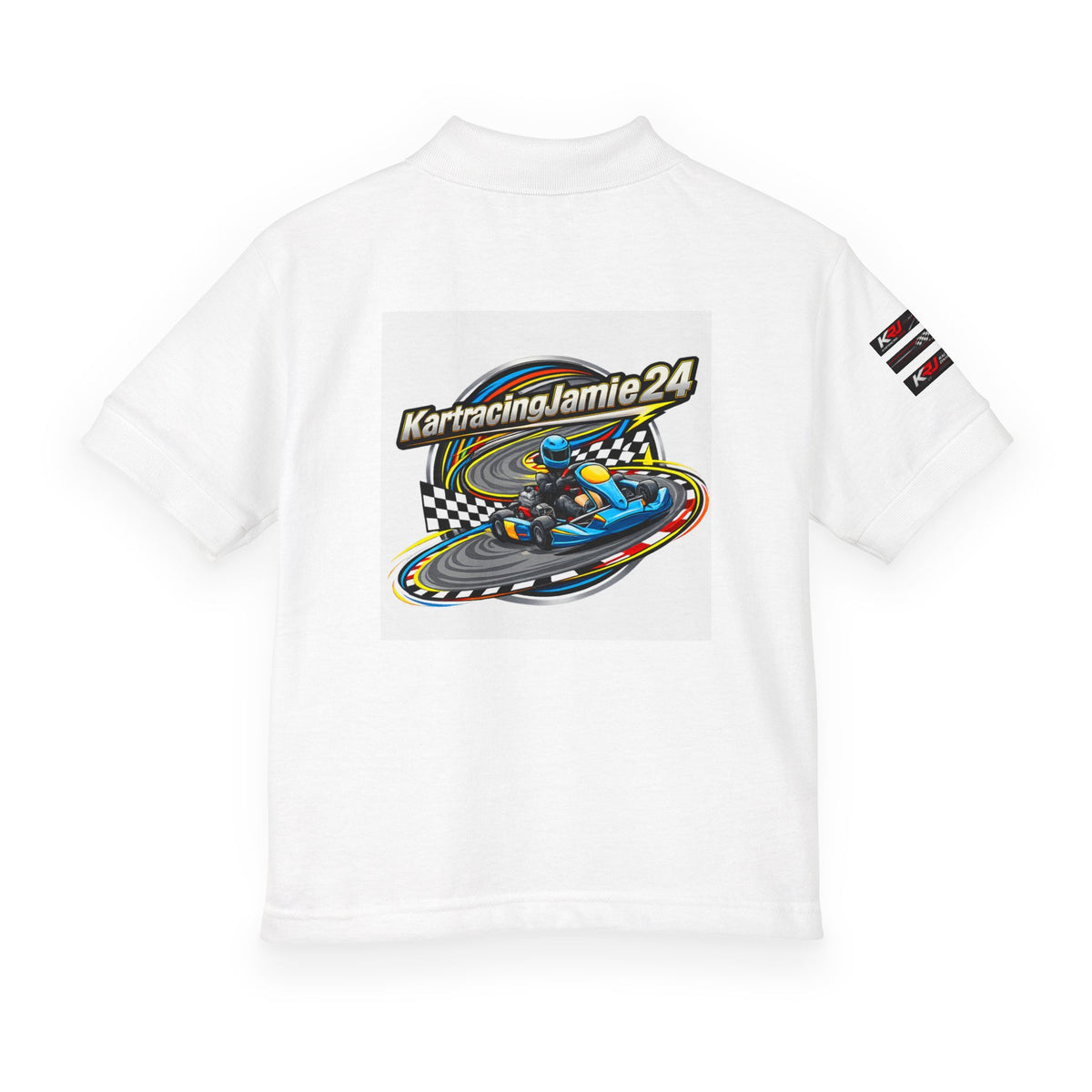 Kids Racing Polo Shirt mit buntem Kartrennmotiv auf dem Rücken, perfekte Wahl für junge Kartfahrer.