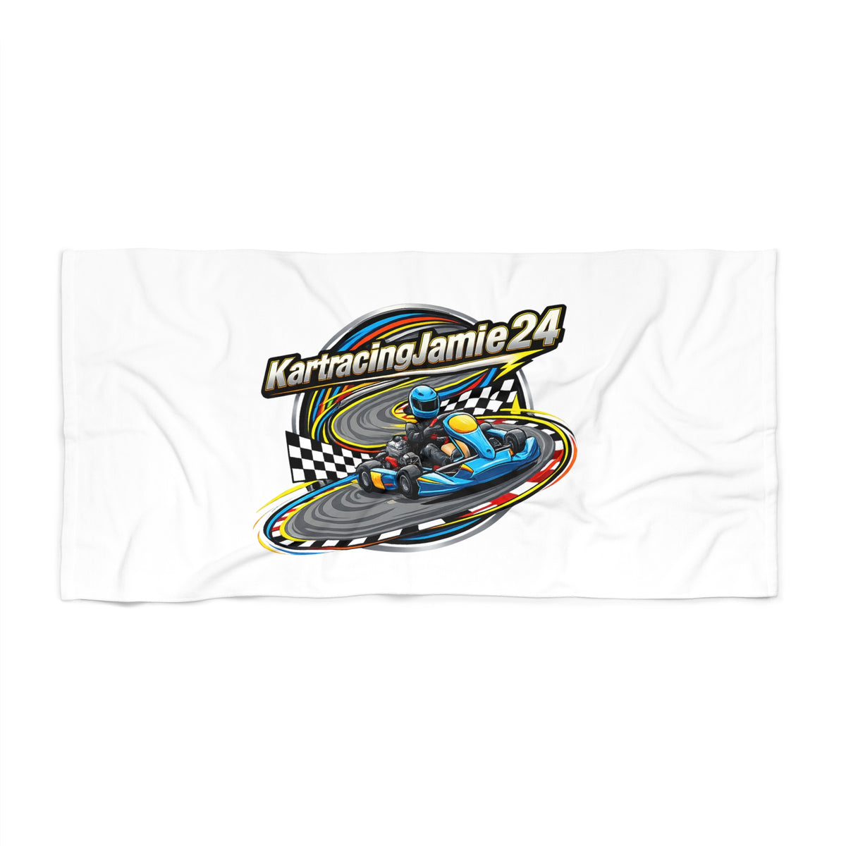 Go-Kart Racing Beach Towel auf einem Liegestuhl am Strand, ideal für Motorsportfans und Sommeraktivitäten.