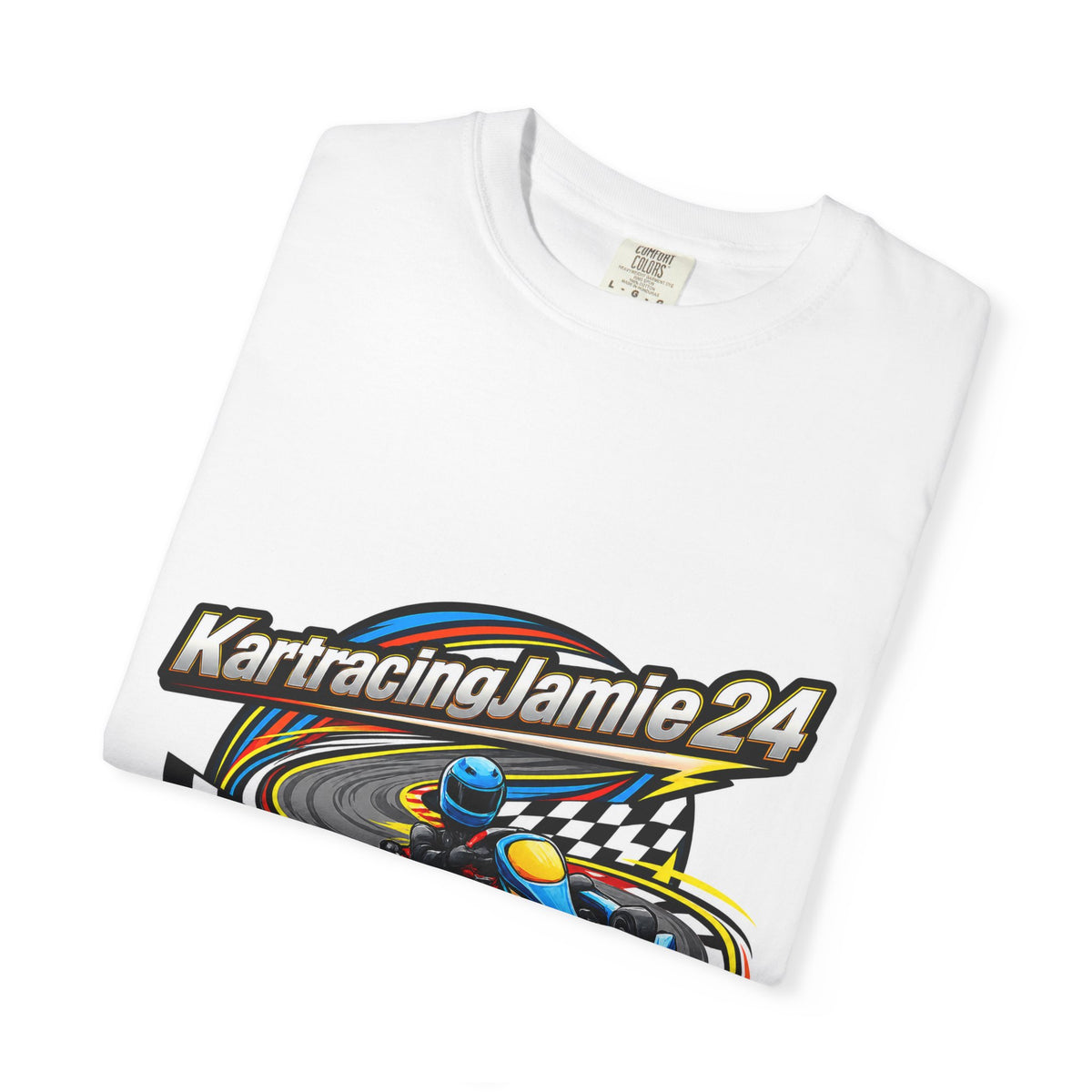 Go-Kart Racing T-Shirt Jamie 24 mit buntem Grafikdesign und stilisiertem Go-Kart auf weißem Hintergrund.